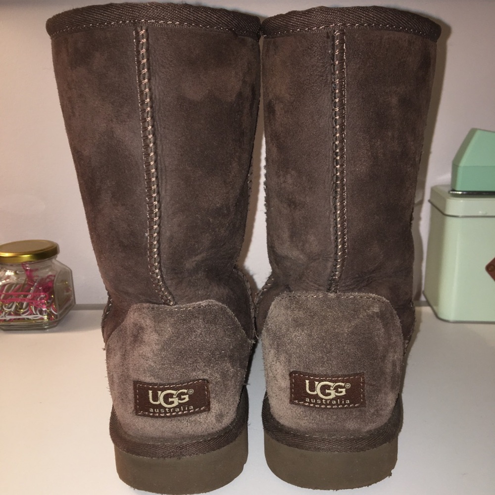 Short Brown Uggs